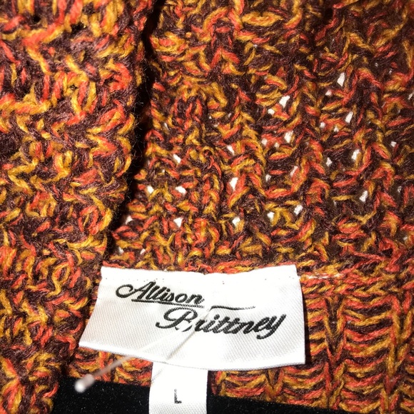 Sweater - Picture 2 of 3